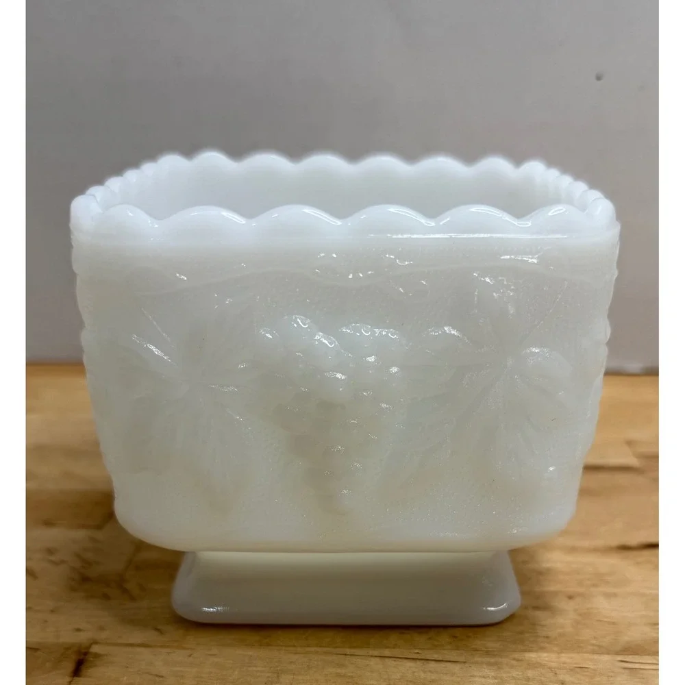 Vintage Colony Milk Glass Harvest Grape Square Planter Vase Scalloped Edge